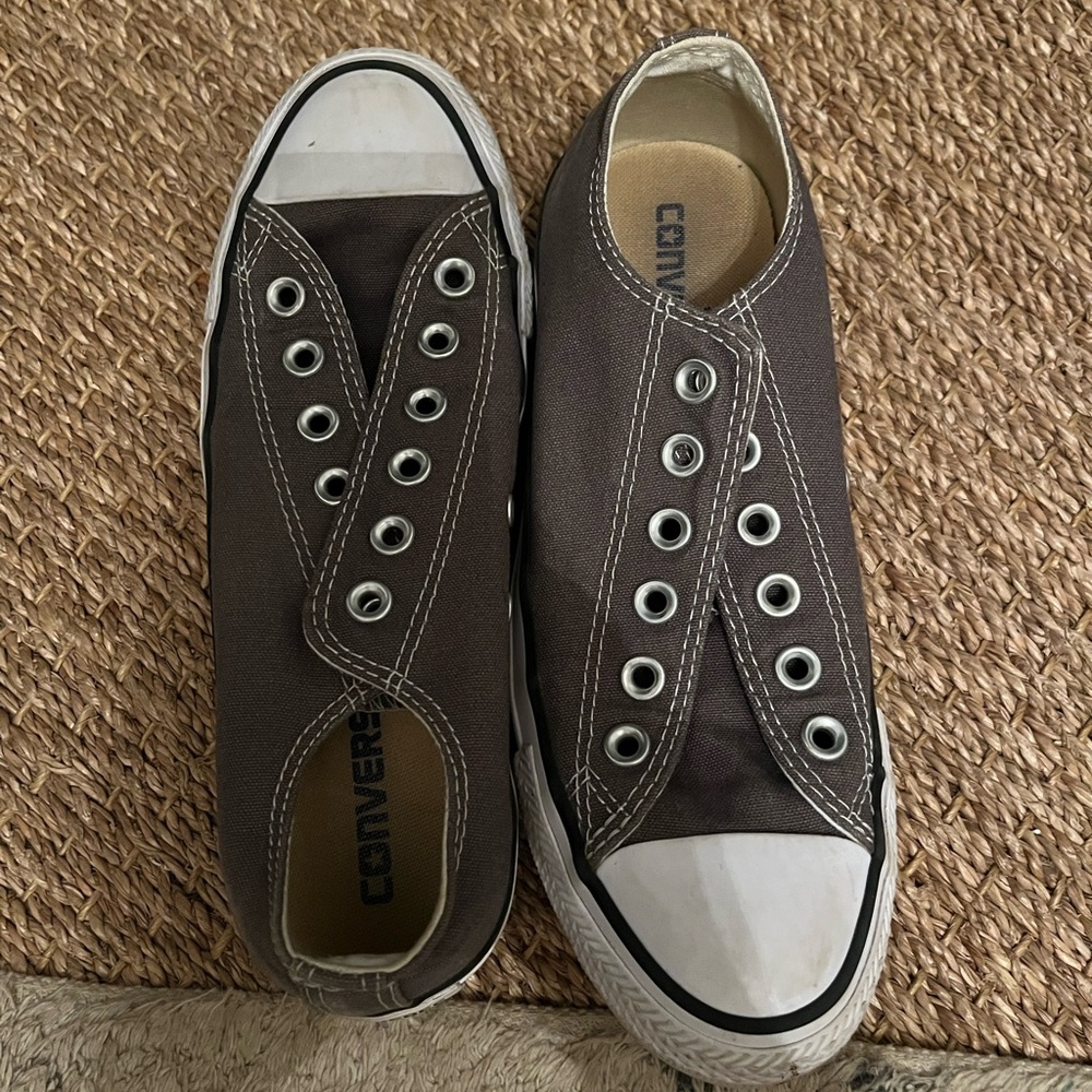 womens low-top converse